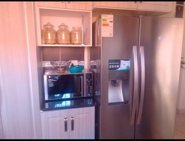 3 BEDROOM HOUSE FOR SALE IN TLHABANE WEST